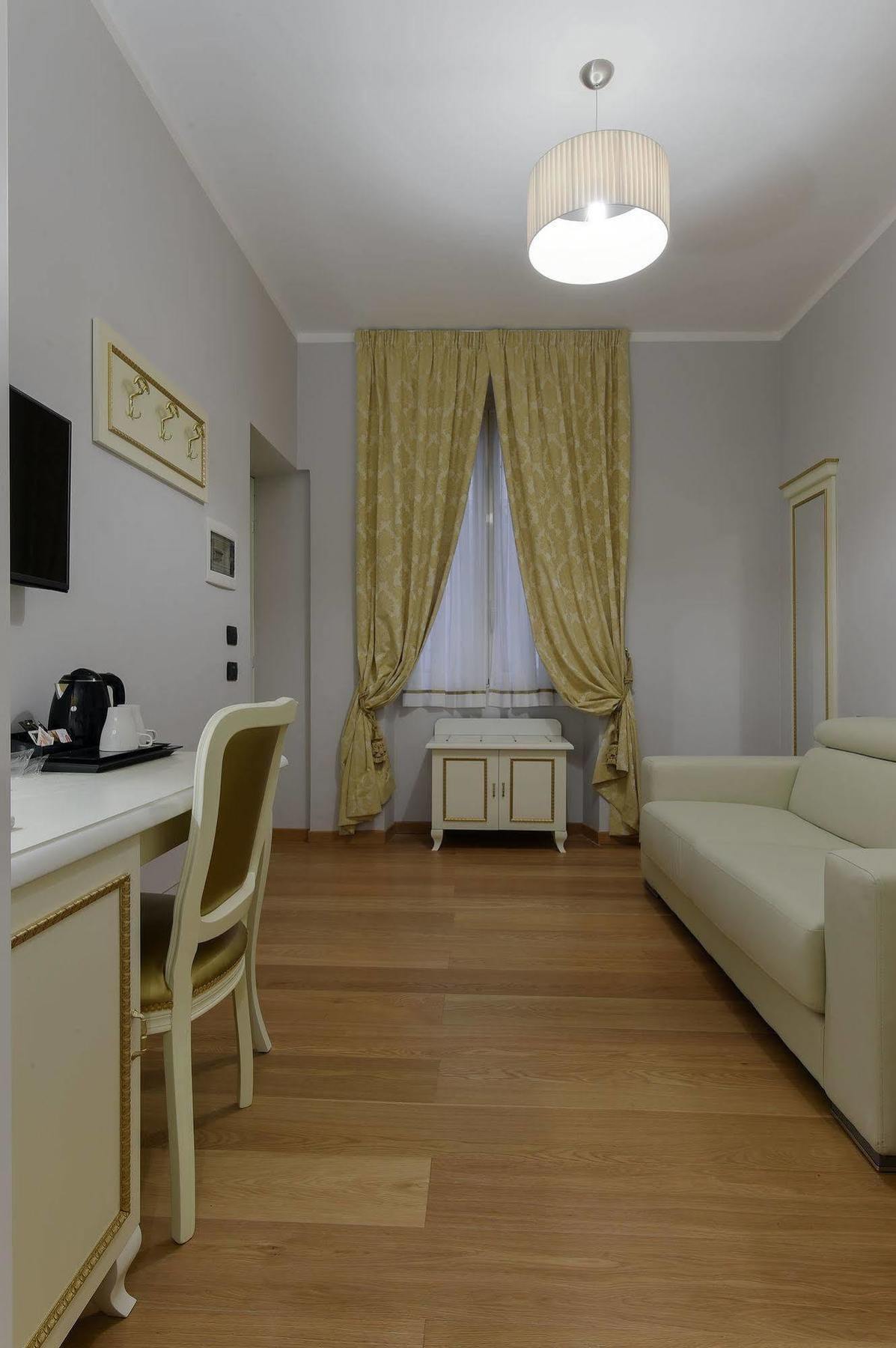 Gravina Suite Frattina Rom Exterior foto