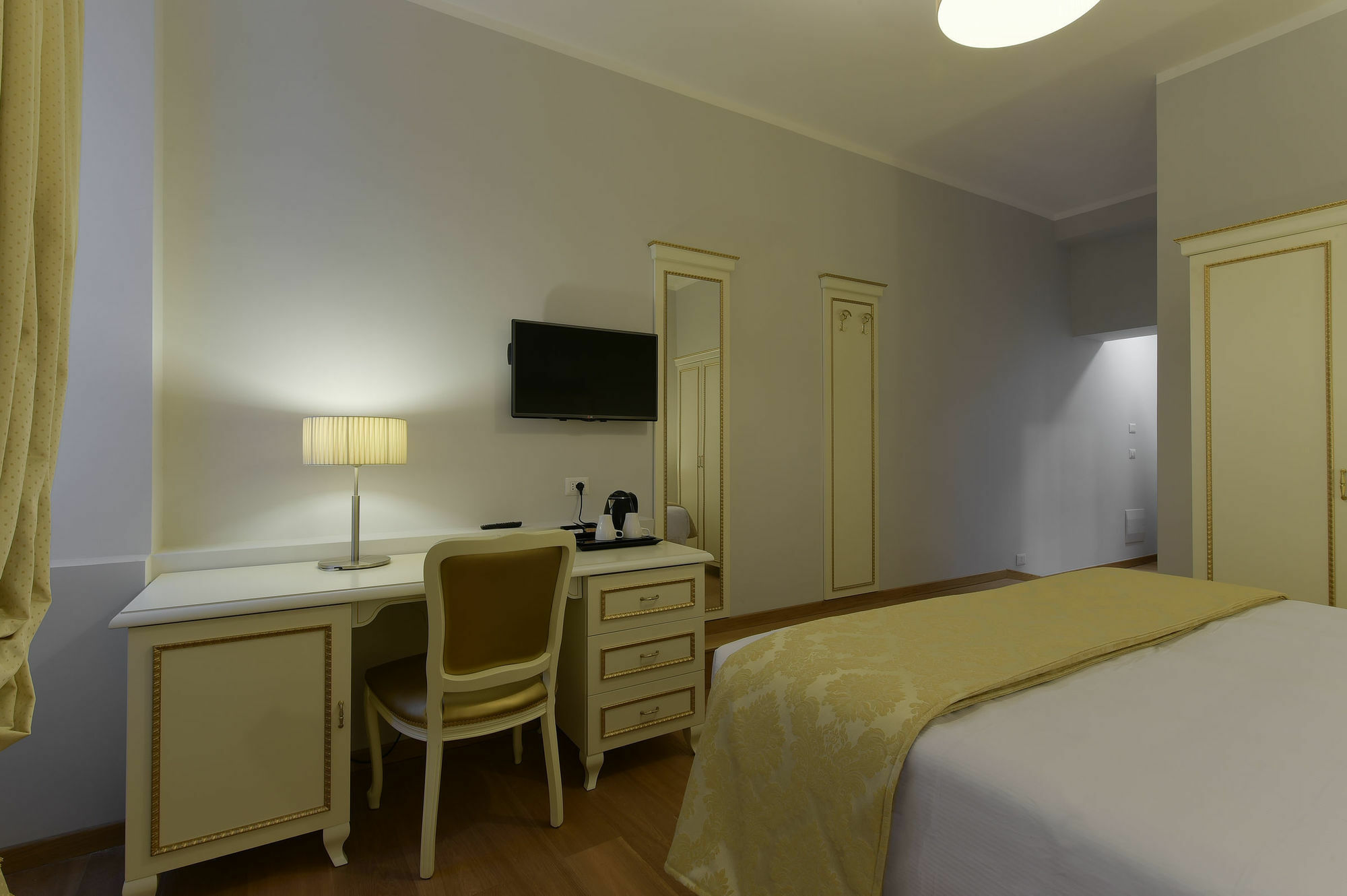 Gravina Suite Frattina Rom Exterior foto