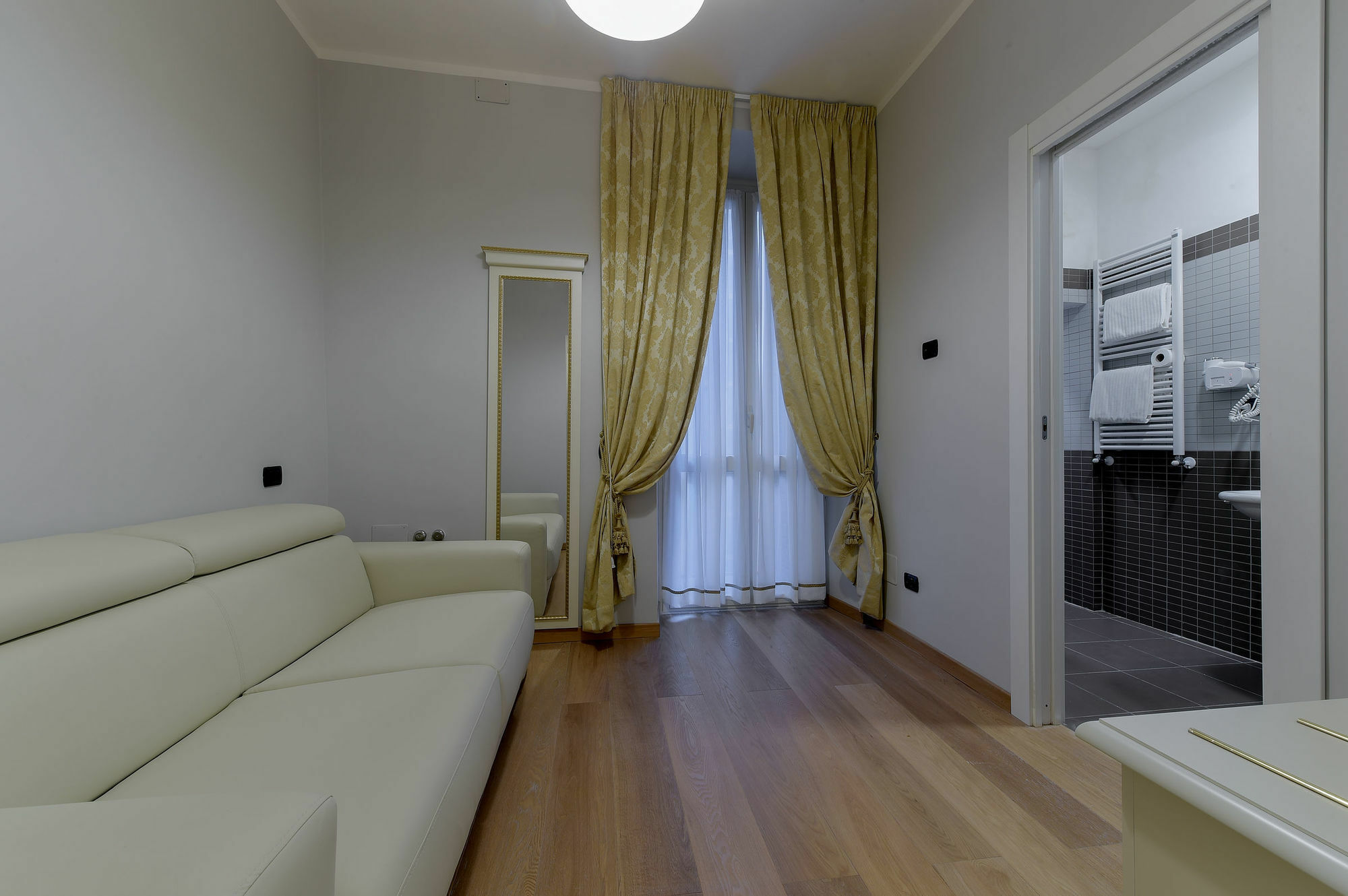 Gravina Suite Frattina Rom Exterior foto